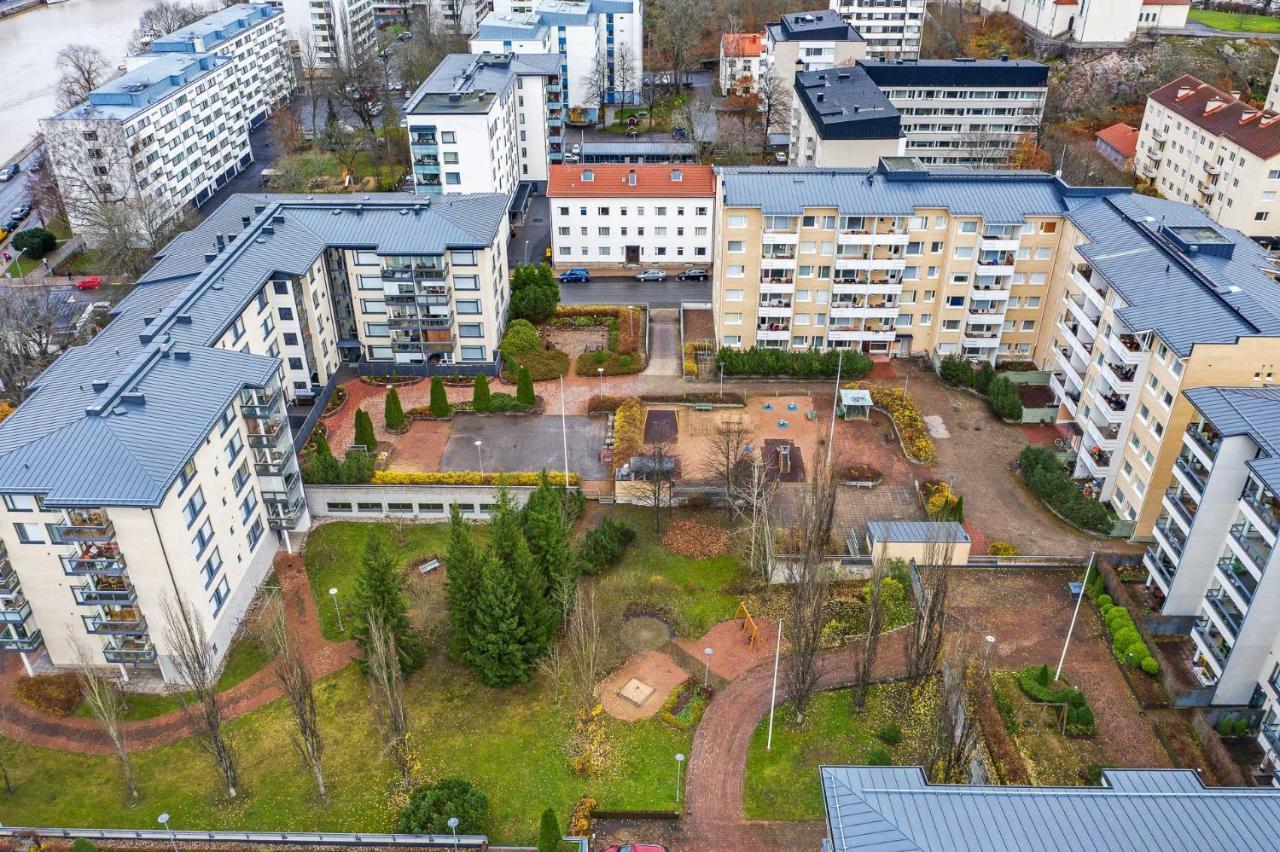 Apartment Sleepwell Tiili With Private Sauna And Parking Turku Exterior photo
